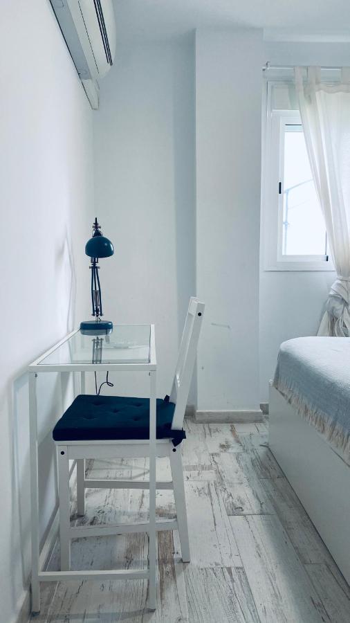 Clb F. Rubio Apartment Севиля Екстериор снимка